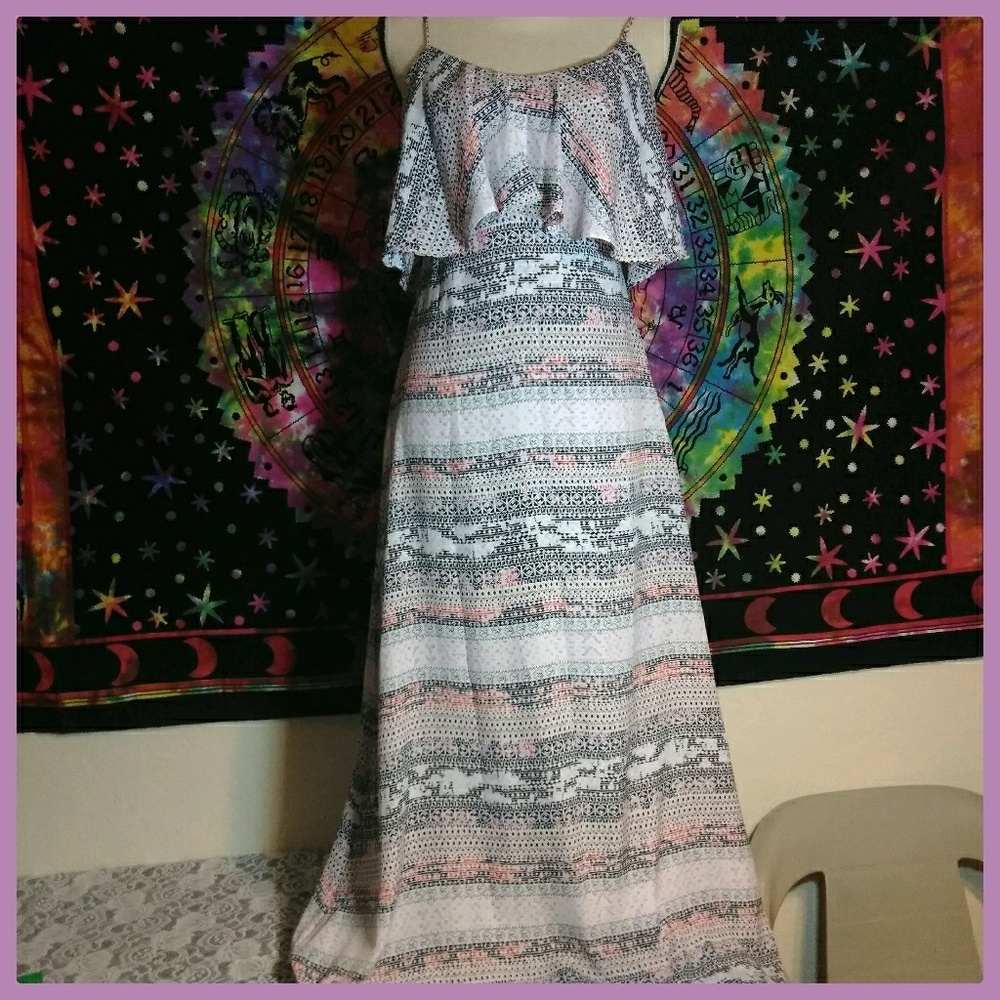 **NWT** BCBGeneration Maxi Dress